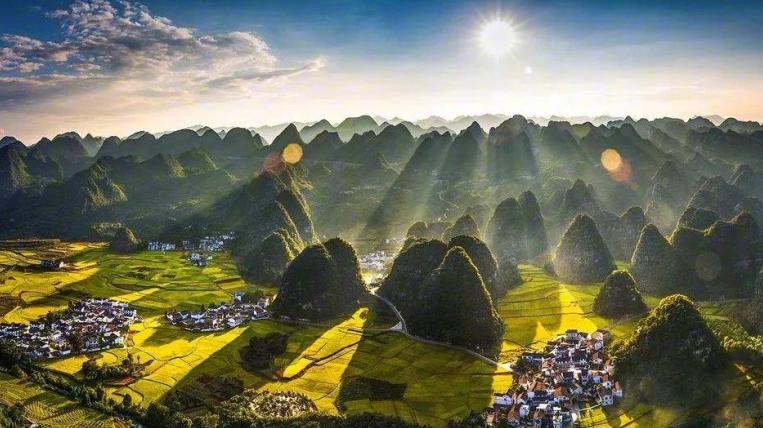 DƬ